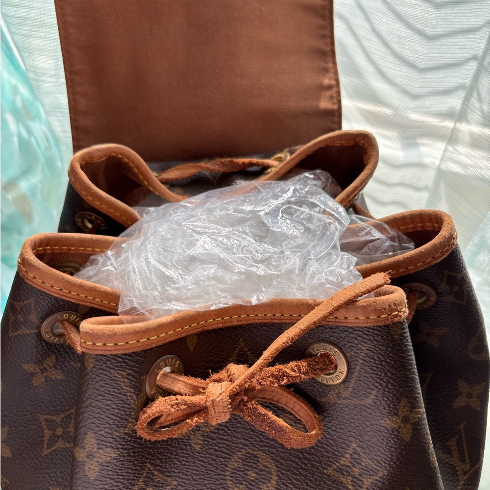 Louis Vuitton Backpack - Picture 11 of 15